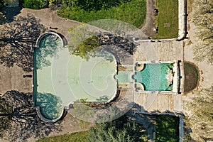 Jardin Darcy ÃÂ  Dijon avec son bassin et sa fontaine.